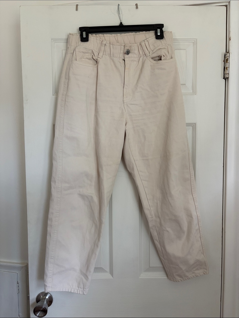 H&M Women's Cream Straight-Leg Pants
